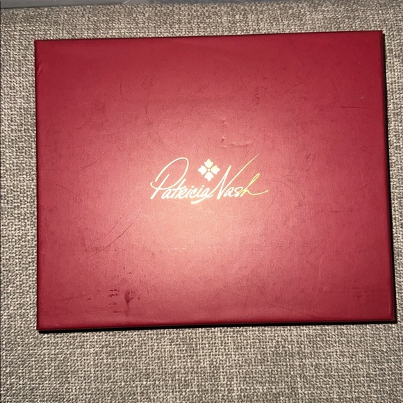 Patricia Nash Cassini Italian Leather Wristlet NIB